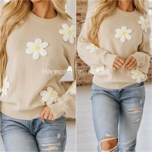 Petal Path Knit Sweater - Tan